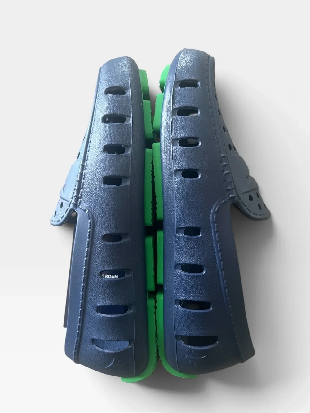 NWT Floaters Prodigy-1 Kids Water Shoes Loafers Navy Green J2